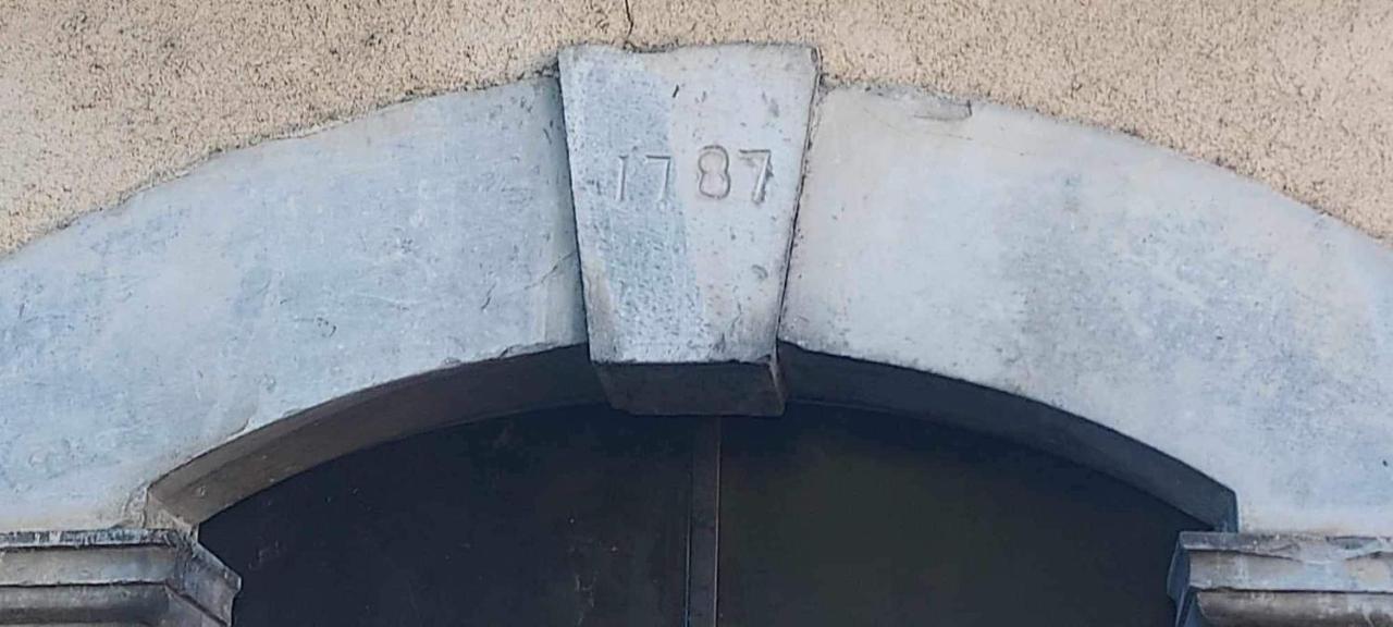 Chambre D'Hote 1787 : Les Terrasses Des Pyrenees Laloubere Exterior photo